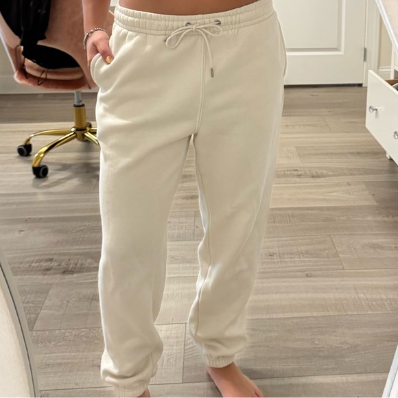 Pants - Women’s Cream Drawstring Jogger Pants
